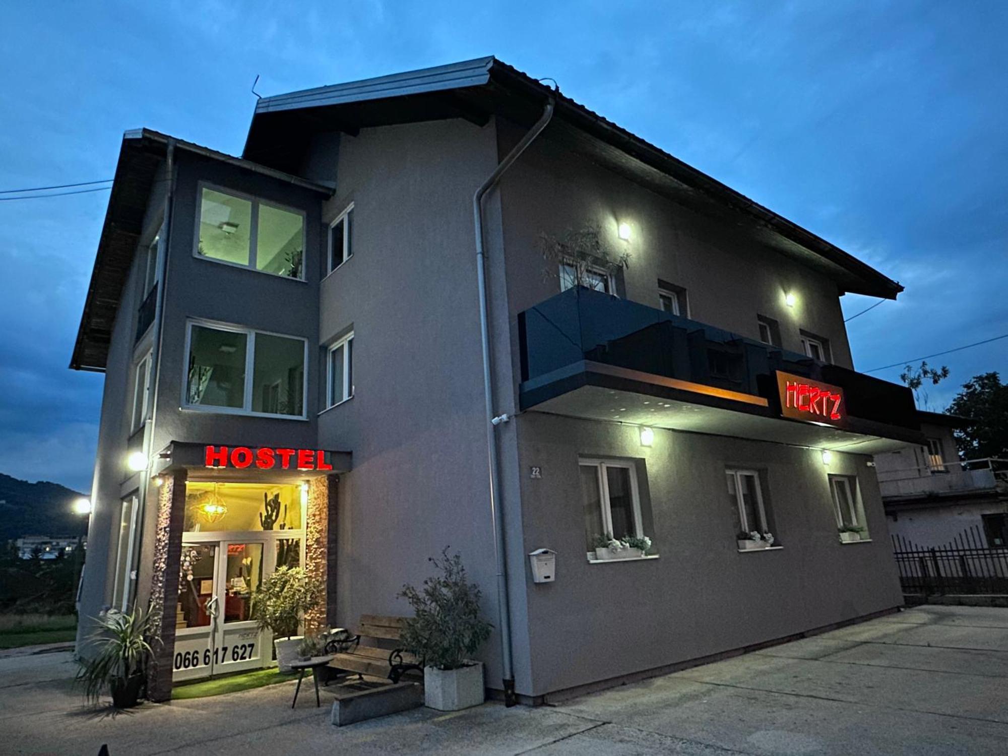 Hostel Herz バニャ・ルカ エクステリア 写真
