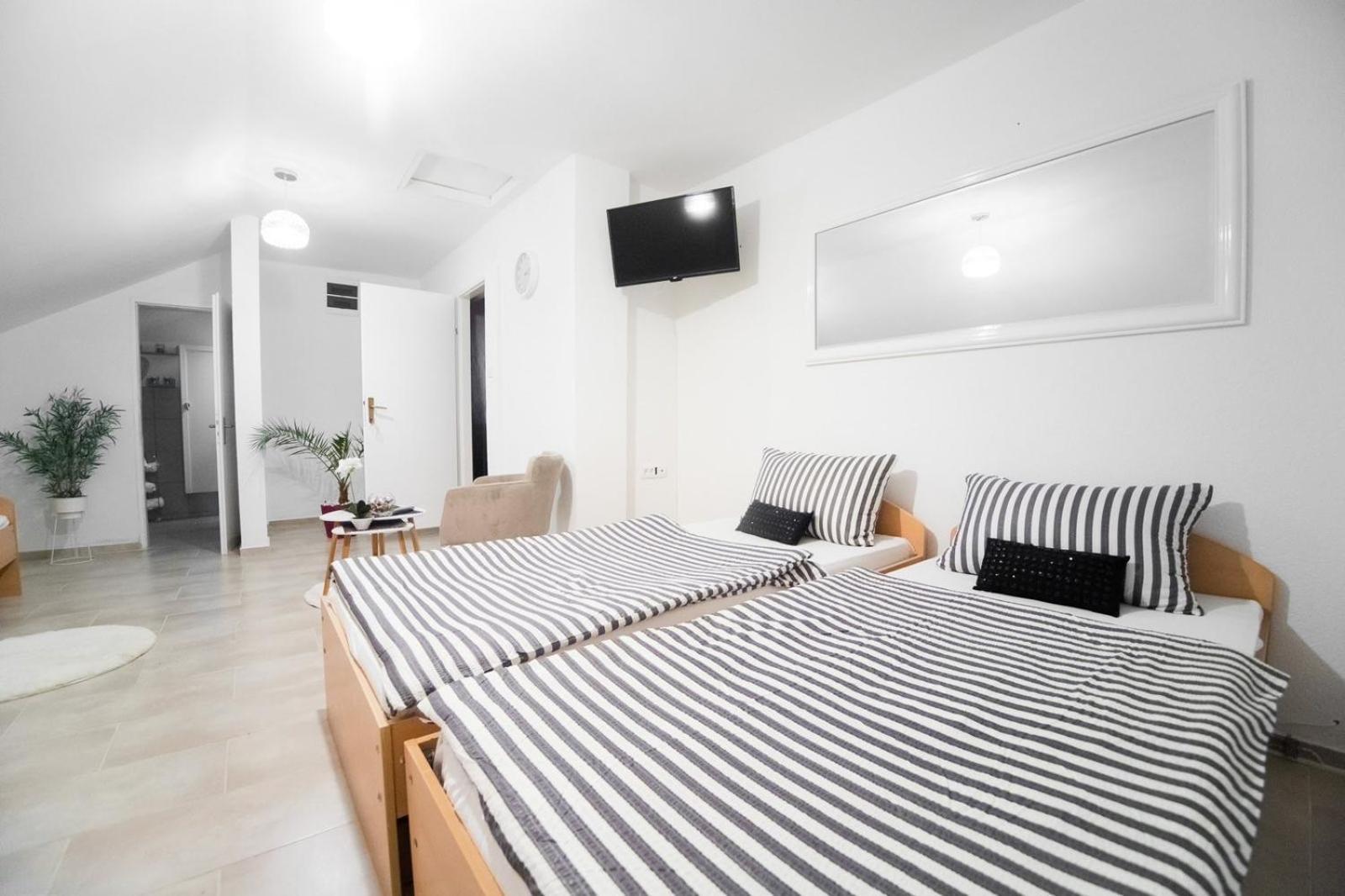 Hostel Herz バニャ・ルカ エクステリア 写真
